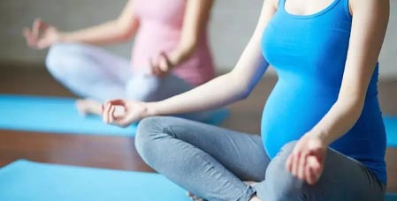 瑜伽从你选择那一刻起帮助你...