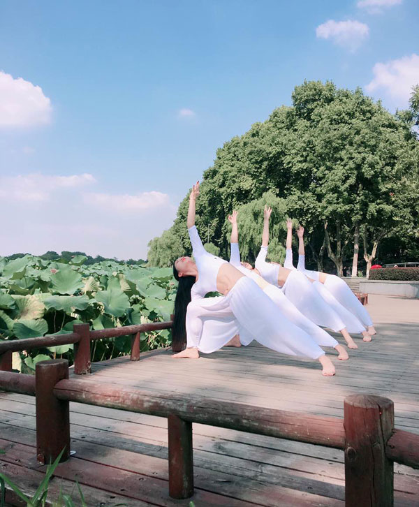 瑜伽教练培训